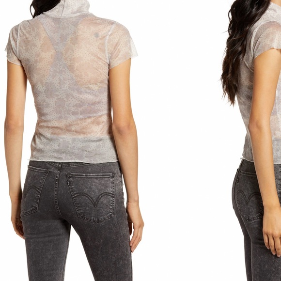 🔥Free People, printed mesh baby tee - Picture 2 of 8